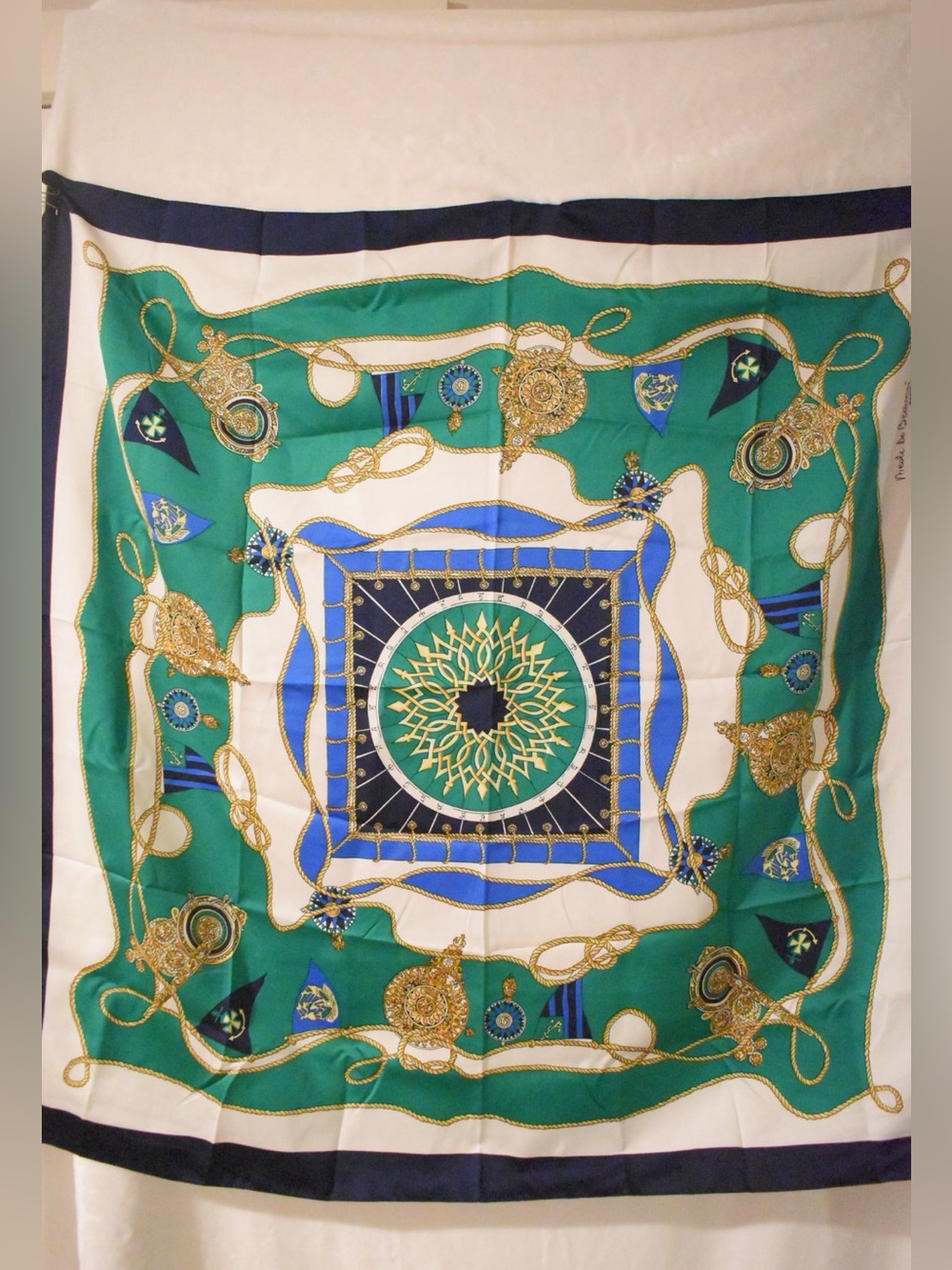 Nicole de Beauvon Square Scarf - 35" x 35". Only Used Once! Great Condition!